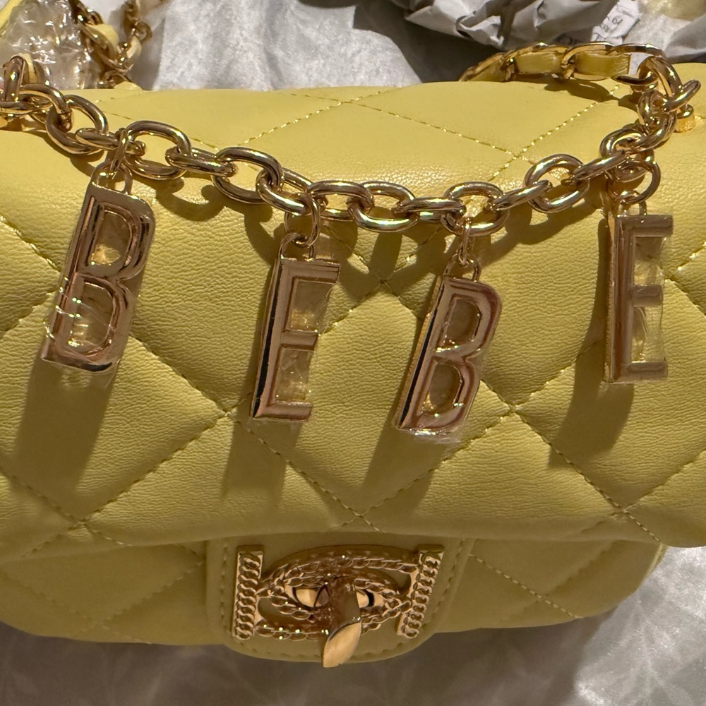 🔥🔥New Bebe quilted shoulder bag - Picture 5 of 7